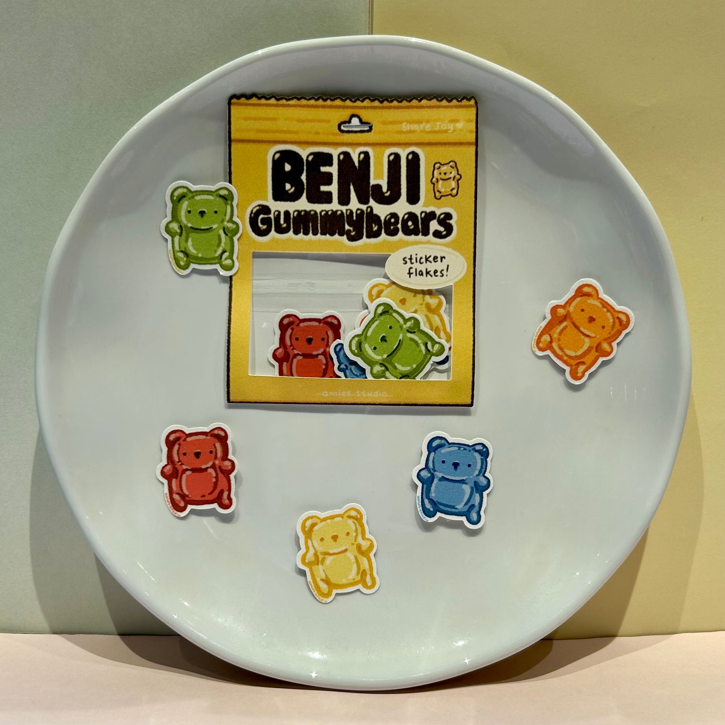 Benji Gummy Bear Sticker Flakes Pack